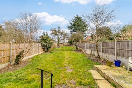 3 bedroom Detached house for sale in West Way, Harpenden, AL5