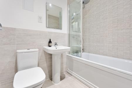 4 bedroom Semi-detached house for sale in White Cross Drive, Woolmer Green, SG3