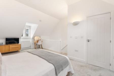 4 bedroom Semi-detached house for sale in White Cross Drive, Woolmer Green, SG3