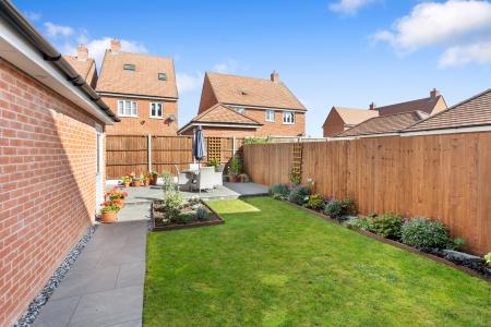 4 bedroom Semi-detached house for sale in White Cross Drive, Woolmer Green, SG3