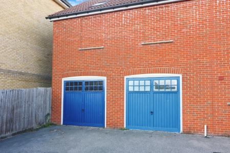 2 bedroom Flat for sale in Mendip Way, Great Ashby, Stevenage, SG1