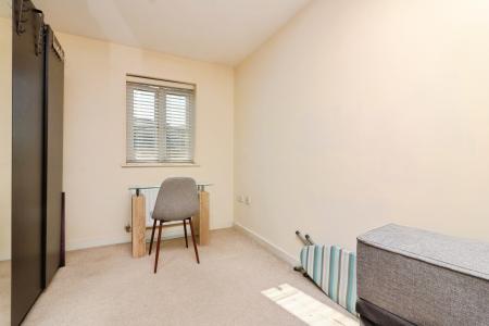 2 bedroom Flat for sale in Mendip Way, Great Ashby, Stevenage, SG1