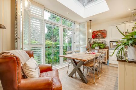 2 bedroom Flat for sale in Wendover Lodge, Welwyn, AL6