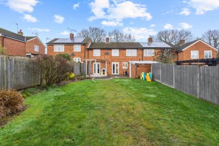 3 bedroom Terraced House for sale in Tudor Road, Welwyn, AL6