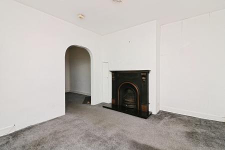 2 bedroom Semi-detached house to let in Pondcroft Road, Knebworth, SG3