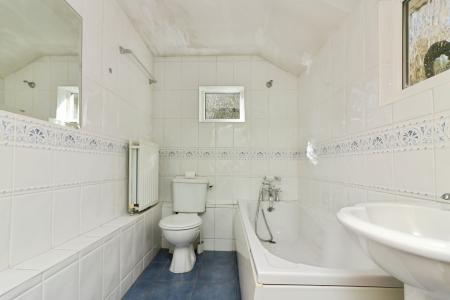 2 bedroom Semi-detached house to let in Pondcroft Road, Knebworth, SG3