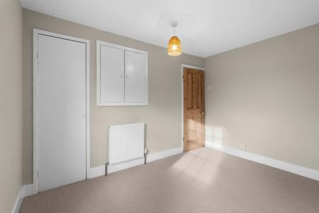 2 bedroom Terraced House for sale in New Town, Codicote, SG4