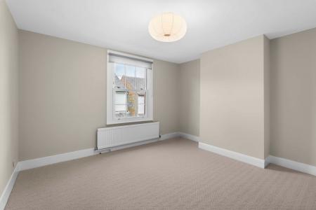 2 bedroom Terraced House for sale in New Town, Codicote, SG4