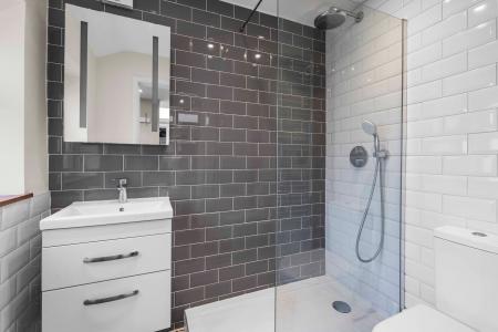 2 bedroom Terraced House for sale in New Town, Codicote, SG4