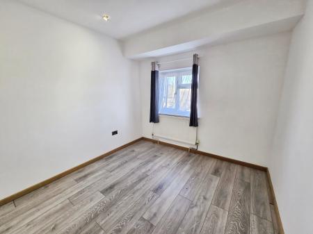 3 bedroom Terraced House to let in Lytton Road, Chadwell St Mary, Grays, RM16