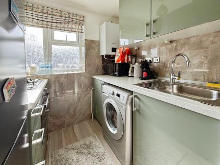 1 bedroom Flat for sale in Northdown Road, Hatfield, AL10