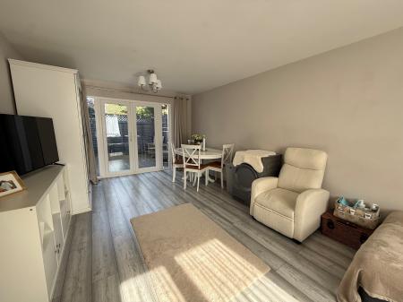 1 bedroom Flat for sale in Northdown Road, Hatfield, AL10