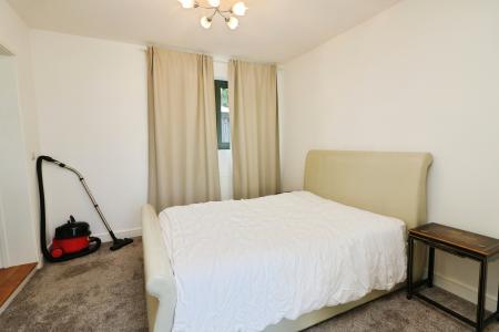 1 bedroom Bungalow to let in The Green, Welwyn, AL6