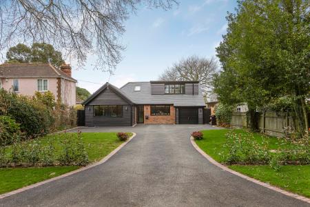 Woolmers Lane, Hertford, SG14