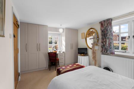 2 bedroom Cottage for sale in Heath Lane, Codicote, SG4