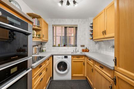 2 bedroom Flat for sale in Tempsford, Welwyn Garden City, AL7