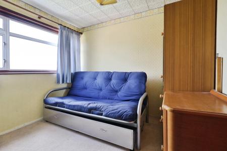 4 bedroom Semi-detached house for sale in Briars Lane, Hatfield, AL10