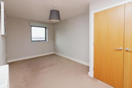 2 bedroom Flat to let in Woolners Way, Stevenage, SG1