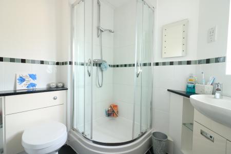 2 bedroom Flat to let in Mendip Way, Great Ashby, Stevenage, SG1