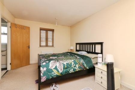 2 bedroom Flat to let in Mendip Way, Great Ashby, Stevenage, SG1