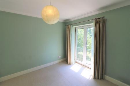 3 bedroom End of terrace house to let in Longfields, Stevenage, SG2