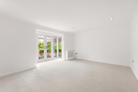 2 bedroom Mews house for sale in Rectory Road, Welwyn Garden City, AL8