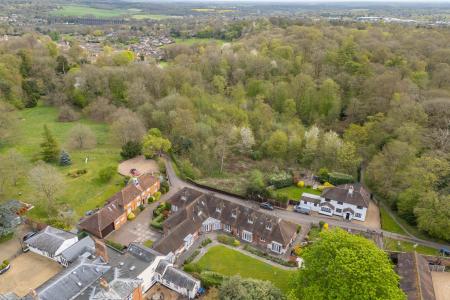 2 bedroom Mews house for sale in Rectory Road, Welwyn Garden City, AL8