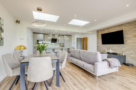 3 bedroom Semi-detached bungalow for sale in Glebe Road, Welwyn, AL6