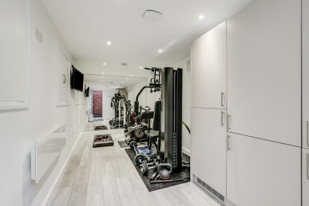 3 bedroom Semi-detached bungalow for sale in Glebe Road, Welwyn, AL6