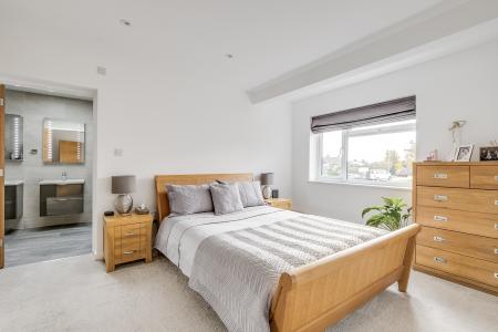 3 bedroom Semi-detached bungalow for sale in Glebe Road, Welwyn, AL6