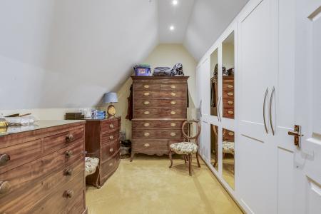 4 bedroom Detached house for sale in Wendover Drive, Welwyn, AL6