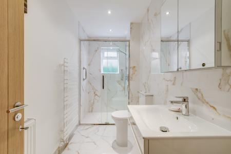 4 bedroom Detached house for sale in Wendover Drive, Welwyn, AL6