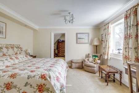 4 bedroom Detached house for sale in Wendover Drive, Welwyn, AL6