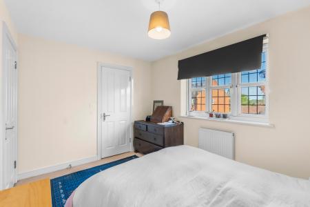 3 bedroom Terraced House for sale in Old Chapel Mews, Codicote, SG4