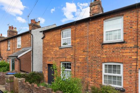2 bedroom Cottage for sale in New Town, Codicote, SG4