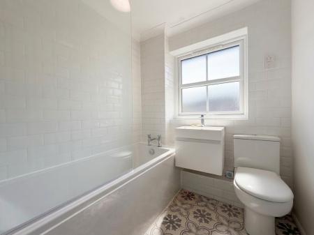3 bedroom End of terrace house to let in High Street, Codicote, SG4