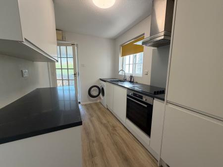 3 bedroom End of terrace house to let in High Street, Codicote, SG4