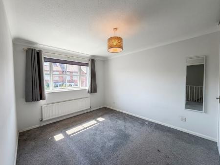 3 bedroom End of terrace house to let in High Street, Codicote, SG4
