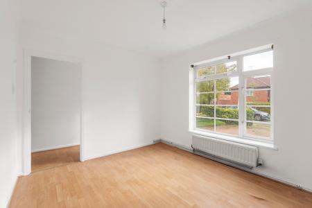 4 bedroom Terraced House for sale in Cowper Road, Welwyn Garden City, AL7