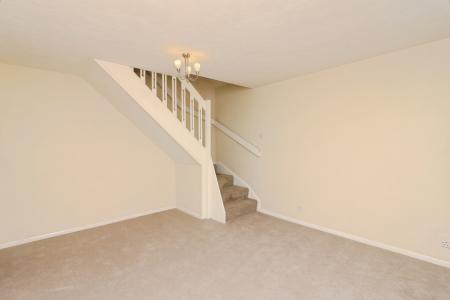 2 bedroom Semi-detached house to let in Larkins Close, Baldock, SG7