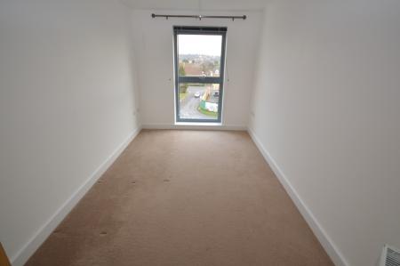 2 bedroom Flat to let in Woolners Way, Stevenage, SG1