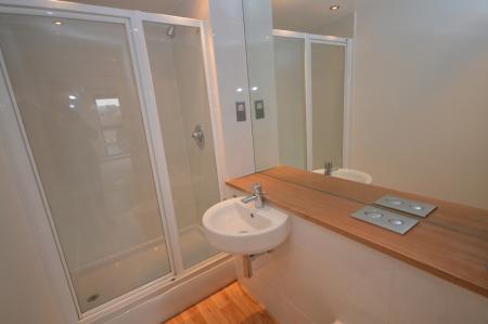2 bedroom Flat to let in Woolners Way, Stevenage, SG1
