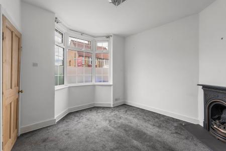 2 bedroom Semi-detached house for sale in Pondcroft Road, Knebworth, SG3