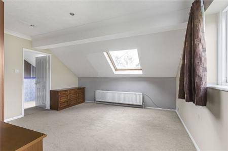 4 bedroom Detached house for sale in Reynards Road, Welwyn, AL6