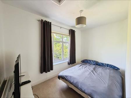 4 bedroom Semi-detached house to let in London Road Woolmer Green, Woolmer Green, SG3