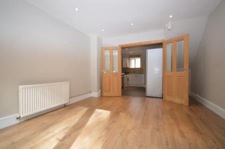 2 bedroom Terraced House to let in Conifer Walk, Chells Manor, Stevenage, SG2