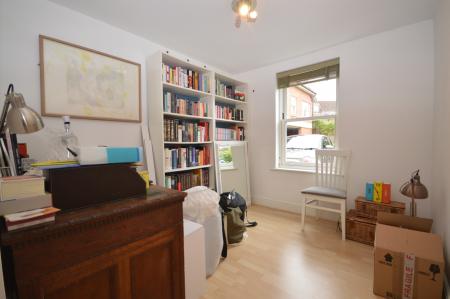 2 bedroom Flat to let in Bridge Street, Hitchin, SG5