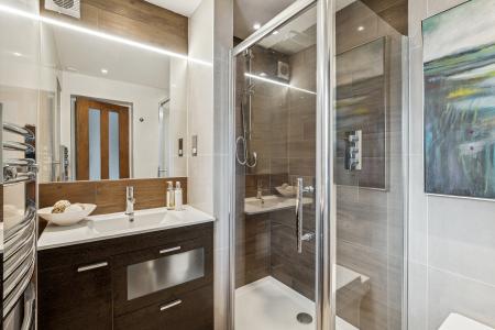 4 bedroom Detached house for sale in Codicote Road, Welwyn, AL6