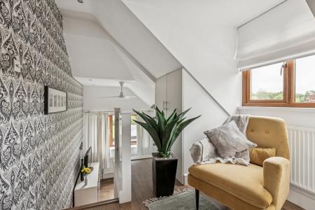 4 bedroom Detached house for sale in Codicote Road, Welwyn, AL6