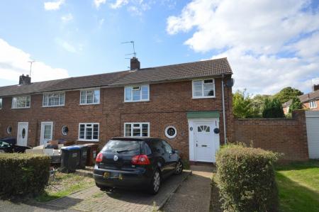 3 bedroom End of terrace house to let in Howlands, Welwyn Garden City, AL7